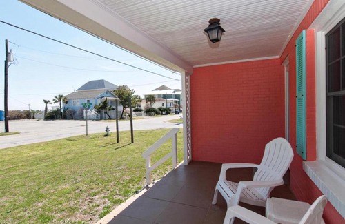 Wilmington Beach House | Robin Hood Beach Cottage