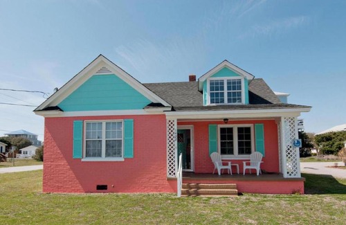 Wilmington Beach House | Robin Hood Beach Cottage
