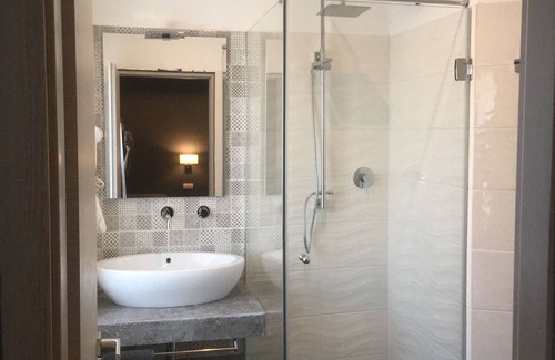 Montegranaro Bed & Breakfast | Robin Rooms