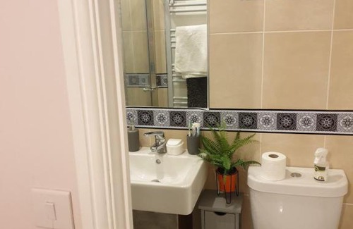 Rhyl Other | robinhood entire lodge 2 bed sofa bed single sleeps 6
