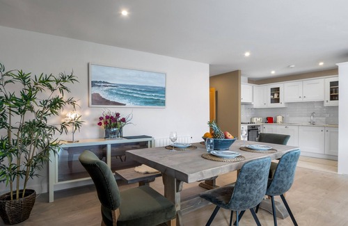 Clifden Apartment | Robins Nest birds eye view of Clifden town