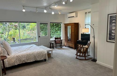 Freeland House | Robins Nest