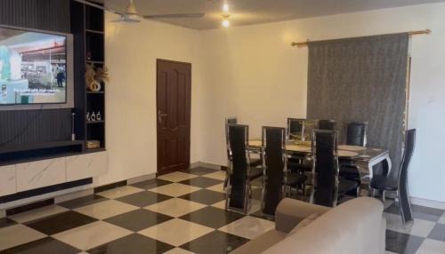 Kumasi Apartment | Robs Palace Kumasi