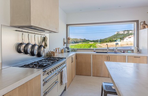 Roquefort-la-Bedoule Villa | Roccafortis by Winkyhouse