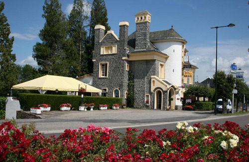 Albussac Hotel | Roche de Vic