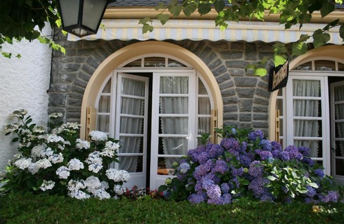 Albussac Hotel | Roche de Vic