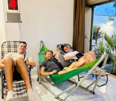 Vang Vieng Hostel | Rock Backpackers Central Hostel