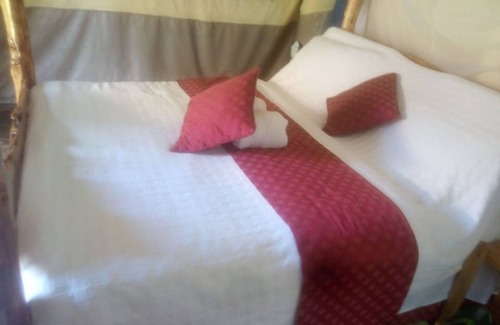 Ruiru House | Rock Beach Resort