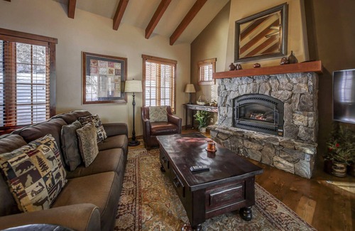 Tamarack House | Rock Creek 5 - Tamarack - private hot tub - spacious - ski in ski out