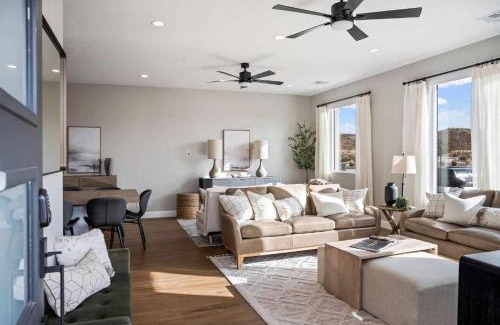 St. George House | Rock Creek at Desert Color townhouse