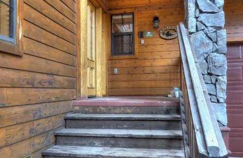 Fish Camp House | Rock Front Lodge