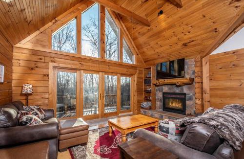 McHenry House | Rock Lodge Cabin