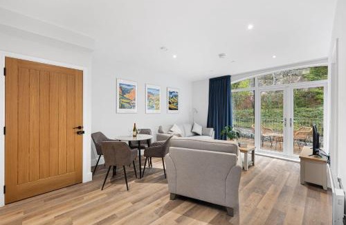Stoney Middleton House | Rock Mill 2