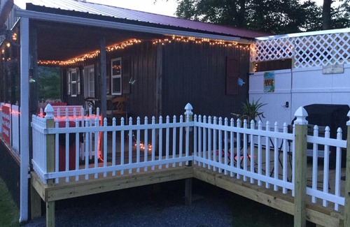 Pipestem House | Rock Ridge Rentals Cottage