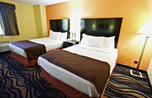Streator Hotel | Rock Island Inn & Suites Streator , IL