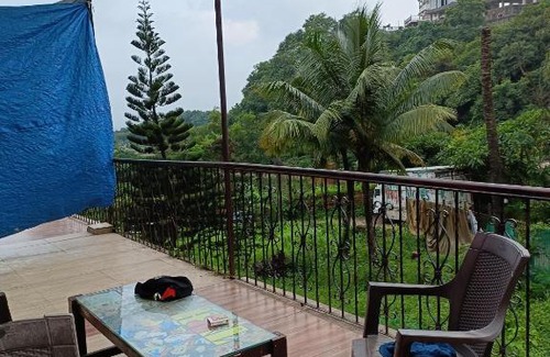 Aarey Colony House | Rock villa