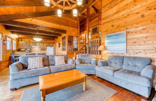 Rockaway Beach House | Rockaway Beach Cozy Cabin