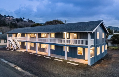 Manzanita Condo | Rockaway Location, Ocean View, *Pet Friendly*, Newly Remodeled, Walk to Beach and Downtown, Unit 10