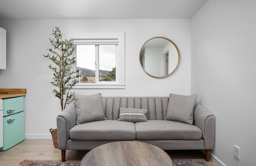Manzanita Condo | Rockaway Location, Ocean View, *Pet Friendly*, Newly Remodeled, Walk to Beach and Downtown, Unit 10