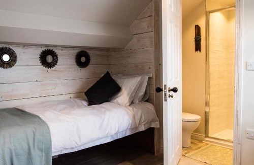 Cushendun House | Rockport Lodge