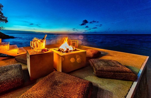 Boscobel Villa | Rocksteady Villa Luxury villa
