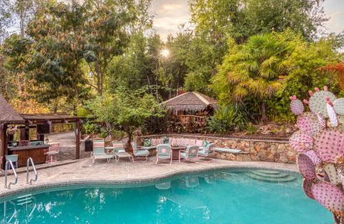 Hacienda House | Rocktop Lodge