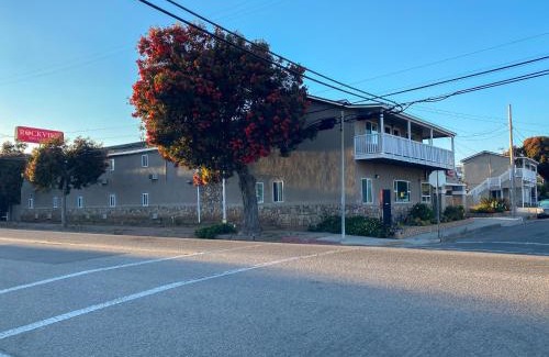 Morro Bay Hotel | Rockview Inn and Suites