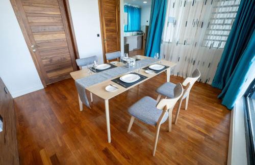 Midlands Villa | Rocky 03 Perebere Beach 100M