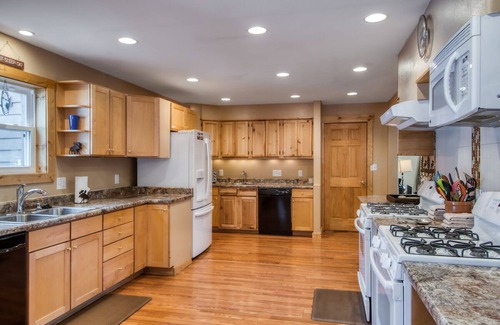 Frisco House | Rocky Mountain Outpost Home: 8 Bedrooms, Dog Friendly