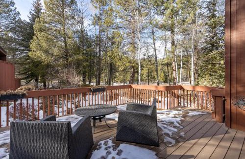 Olympic Valley House | Rocky Point # 14 Palisades Townhome - Ski Shuttle w Tennis!