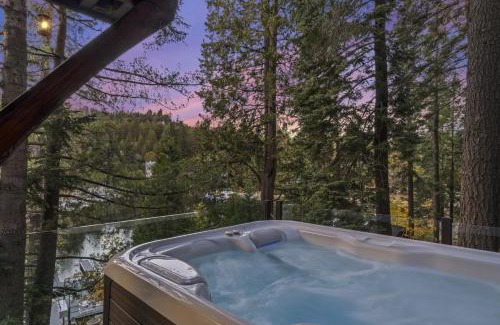 Blue Jay House | Rocky Point Paradise Bay Lake Front Hot TUB 10 out of 10