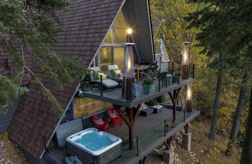 Blue Jay House | Rocky Point Paradise Bay Lake Front Hot TUB 10 out of 10
