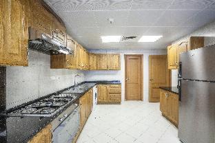 Trade Center Apartment | Roda Al Murooj Residences