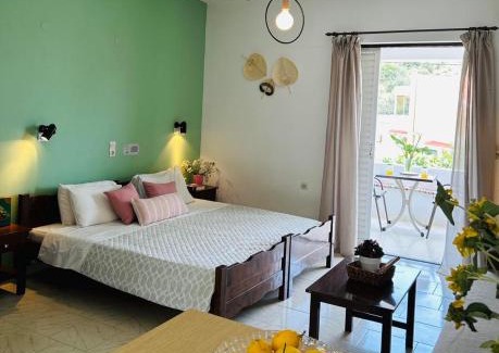 Korakas Apartment | Rodakino Βay