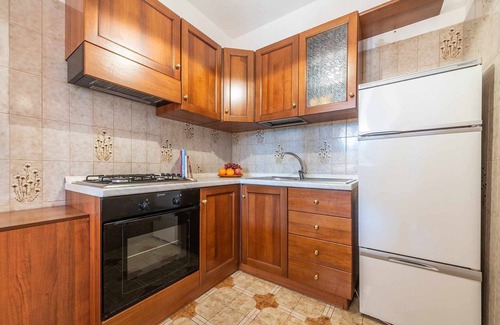 San Giovanni Apartment | RODARI HOUSE: spacious apartment in a strategic position