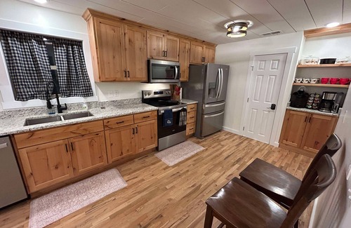 Mansfield House | Rodeo Ranch: Arcade Game, Near seasonal Live Rodeo, Bunkbed, King Bed, SMOOR
