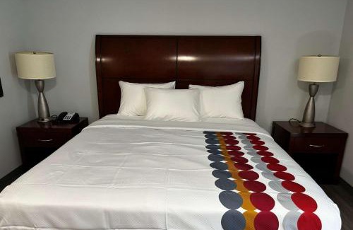 Clemmons Hotel | Rodeway inn Clemmons - Winston-Salem Area