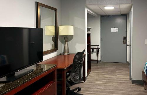 Clemmons Hotel | Rodeway inn Clemmons - Winston-Salem Area