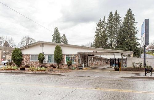 La Grande Hotel | Rodeway Inn