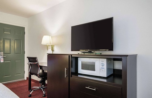 Liberal Hotel | Rodeway Inn