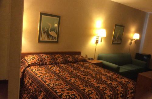 Wahpeton Hotel | Rodeway Inn Wahpeton