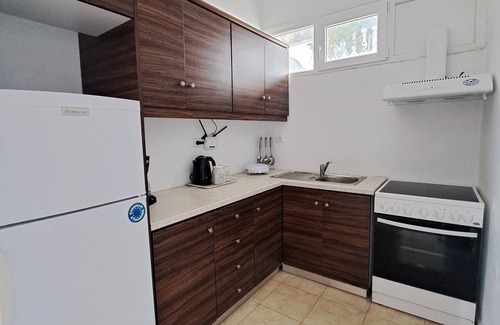 Leros Apartment | Rodon Kato Spilia Apartment Leros With Panoramic Views - 5 min From the Beach