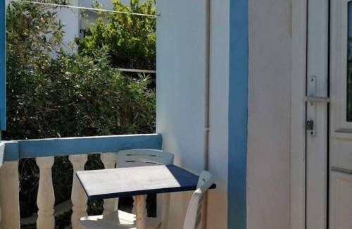 Leros Apartment | RODON VROMOLITHOS STUDIO with panoramic views - 5 min from the beach!