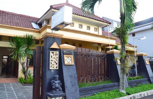 Yogyakarta House | Roemah Canting Homestay