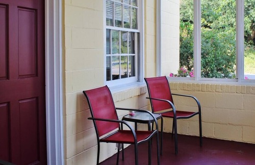 Folly Beach Condo | Roger's Folly Down~ Comfortable and Convenient - Steps from Beach!