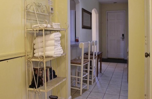 Folly Beach Condo | Roger's Folly Down~ Comfortable and Convenient - Steps from Beach!