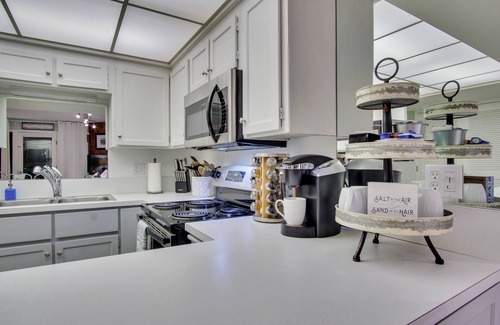Gold Beach Condo | Rogue River Condo - Alluring Views, Fisherman's Paradise