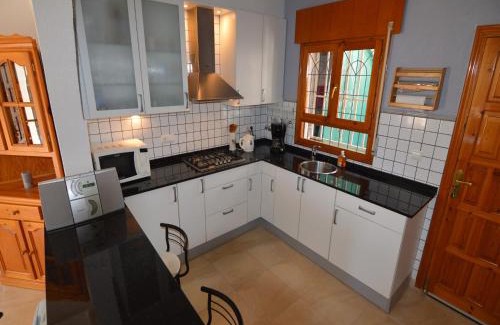 Rojales Villa | Rojales Villa with Jacuzzi, cleaning included