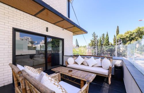 Tel Aviv House | Rokah Luxury Villa at Ramat HaHayal