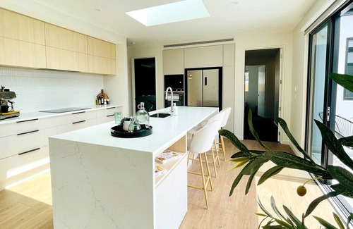 Mount Olympus Ski Field House | Rolleston smart home - family friendly and entertainer's heaven